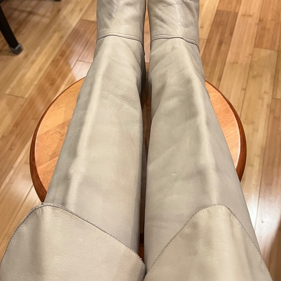 Zodiac Boots - Picture 4 of 14